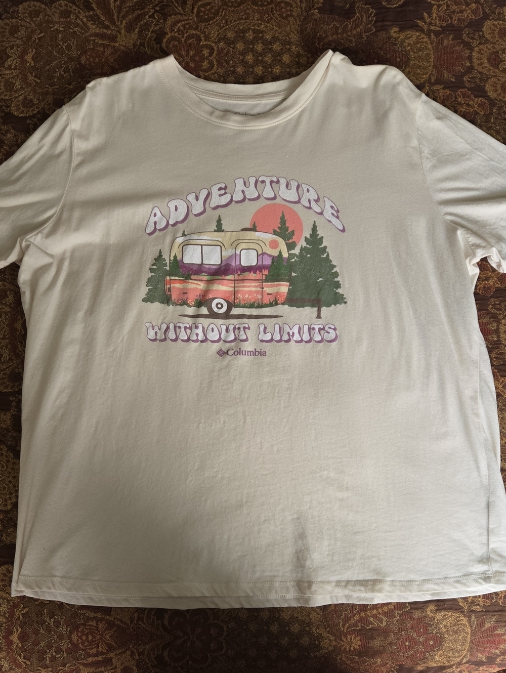 Columbia Off-white Tee Pink Camper & Pine "Adventure Without Limits" Graphic